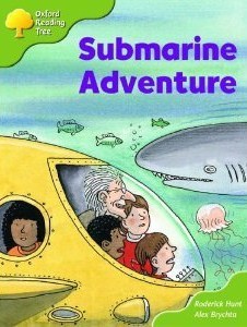 Oxford Reading Tree: Stages 6-7: More Storybooks (Magic Key): Submarine Adventure
