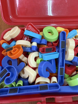 Universal Studios Singapore Magnetic Letters and Numbers Set