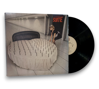 Honeymoon Suite