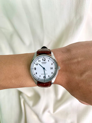 Casio Quartz Silver-tone Round Brown Leather Strap Watch