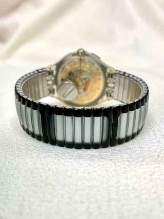 Swatch Quartz Round Black & Silver Metal Bracelet Watch