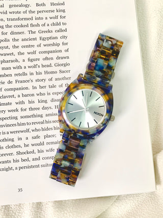 Nixon Quartz Multicolour Tortoiseshell Round Bracelet Watch