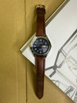 Ricoh Quartz Dark Brown Round Leather Strap Watch