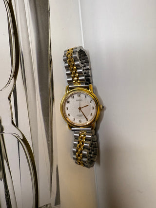 Vintage Seiko Quartz Dress Two-Tone Round Bracelet Watch