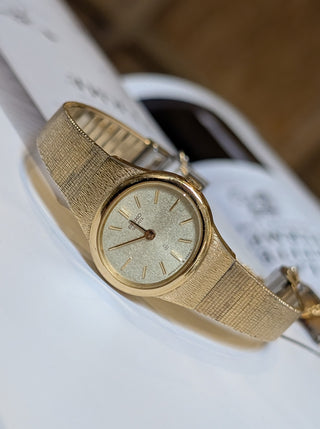 Vintage Seiko Quartz Gold Round Mesh Strap Watch