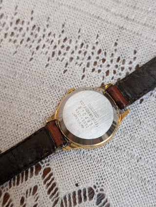 Vintage Seiko Quartz Gold Round Leather Strap Watch