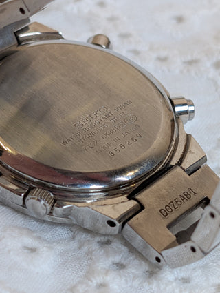 Vintage Seiko Quartz Chronograph Silver Round Bracelet Watch