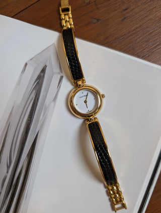 Vintage courrèges Quartz Gold Round Bracelet Watch