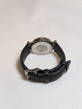 Vintage Burberrys Quartz Silver-Tone Round Black Leather Strap Watch