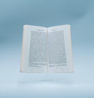 Essays in Constitutional Law, Second Edition - Thryft