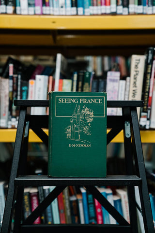 Seeing France - Thryft