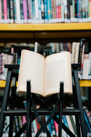 Voices of the Old Sea - Thryft