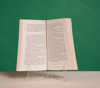 Goodbye to Berlin - Thryft